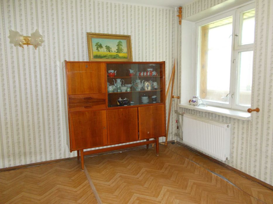 Продам 2-х кімнатну квартиру 55 м2 3\13 поверх м. Чернігів