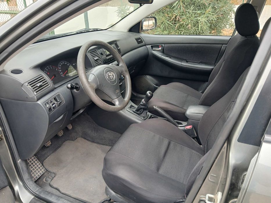 Toyota corolla 1.4 gasolina(2004)