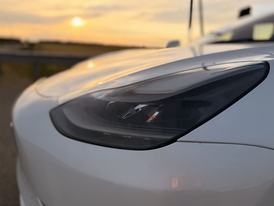 Tesla Model 3 Long Range 82.5 AWD