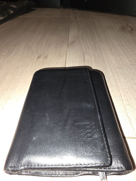 Skórzany Portwel [PGS]