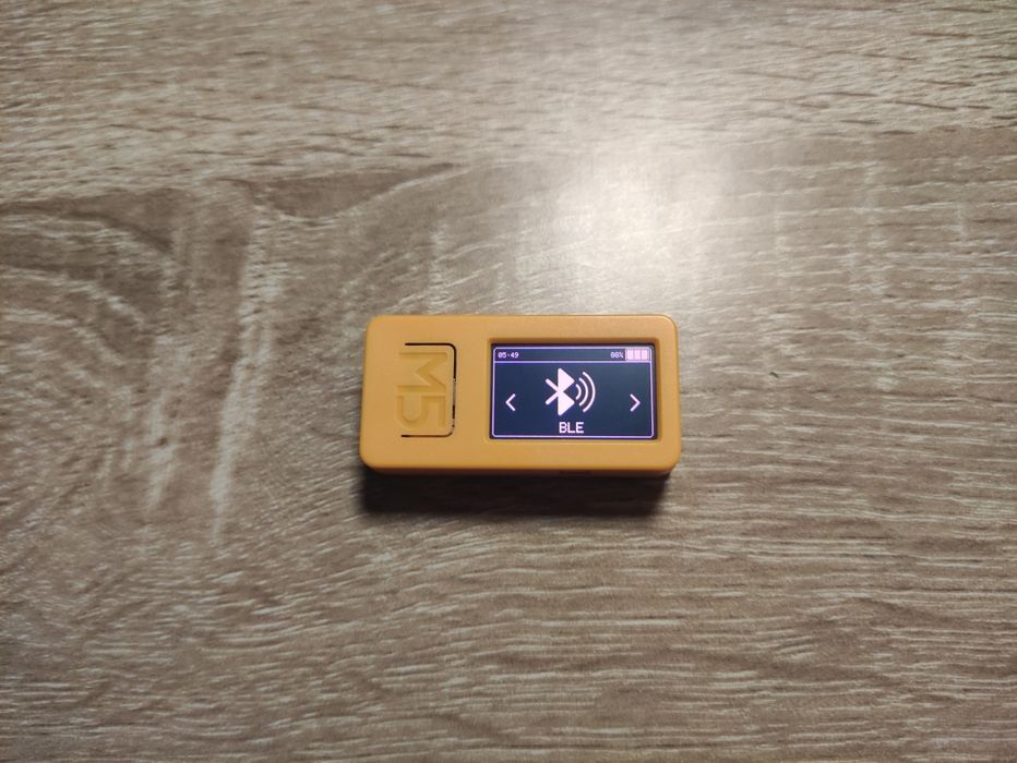 M5STICKPlus2 hacking device