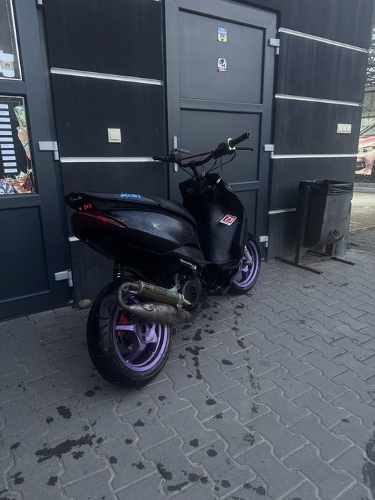 Yamaha jog R (match G)