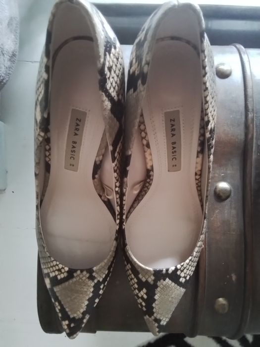 Buty damskie 38,Zara,bardzo wygodny obcas