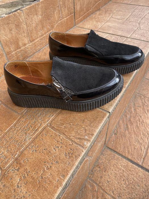 Жіноче взуття