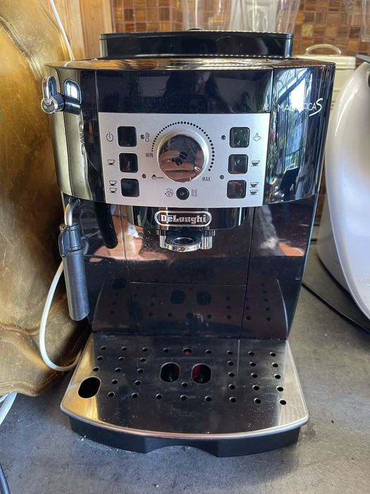 Maquina cafe Lunghani Magnifica S como nova