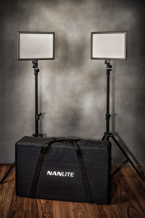 Kit de 2 luzes NANLITE LumiPad 25 LED com suporte e bolsa