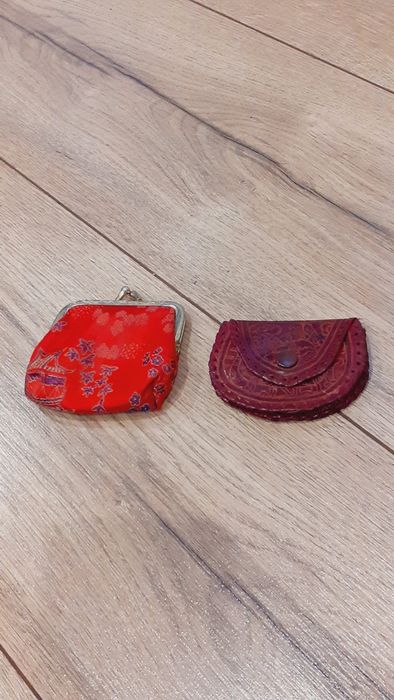 Portfeliki małe damskie skórzany i inny z prl