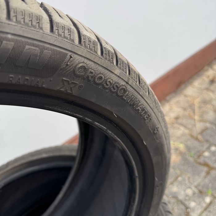 4 pneus Michelin Crossclimate + (225/40/18)