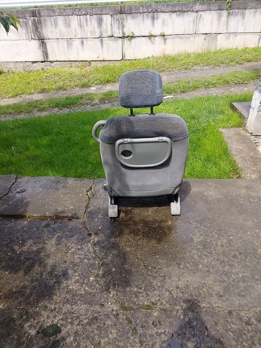 Продам сідушку від авто