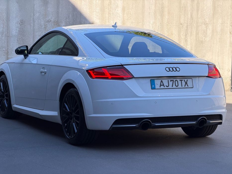 Audi TT Coupé 1.8 TFSI S-line S tronic
