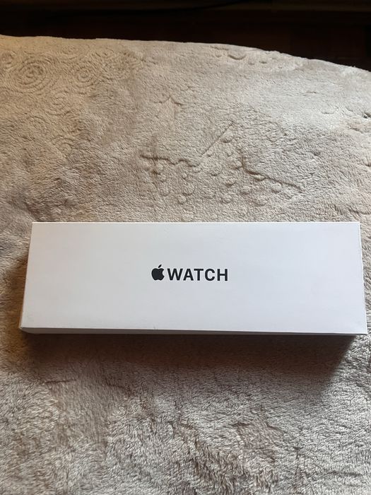 Apple Watch SE (Gen 2) 44mm Silver