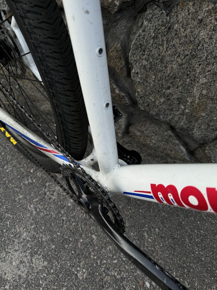 Mongoose tyax hotsell expert 2013