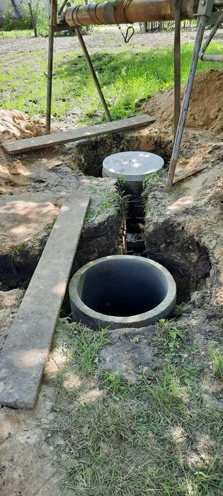 Криниця (чищення,поглиблення] Нова криниця.