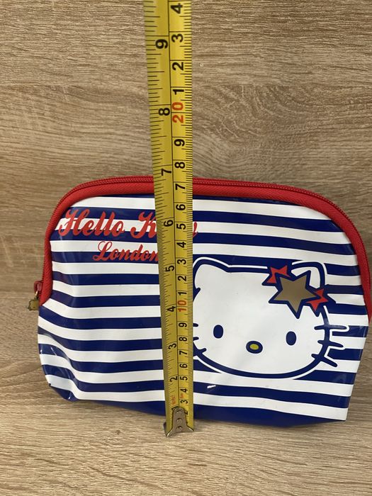 Kosmetyczka hello kitty
