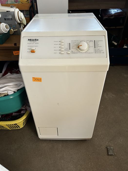 Sprzedam bardzo ładną pralkę Miele