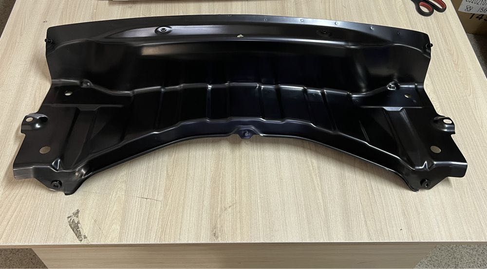 Панель задняя Tesla Model Y алюминий 1487742-00-F