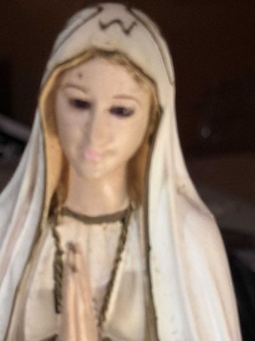 statuettes de Jésus et Marie