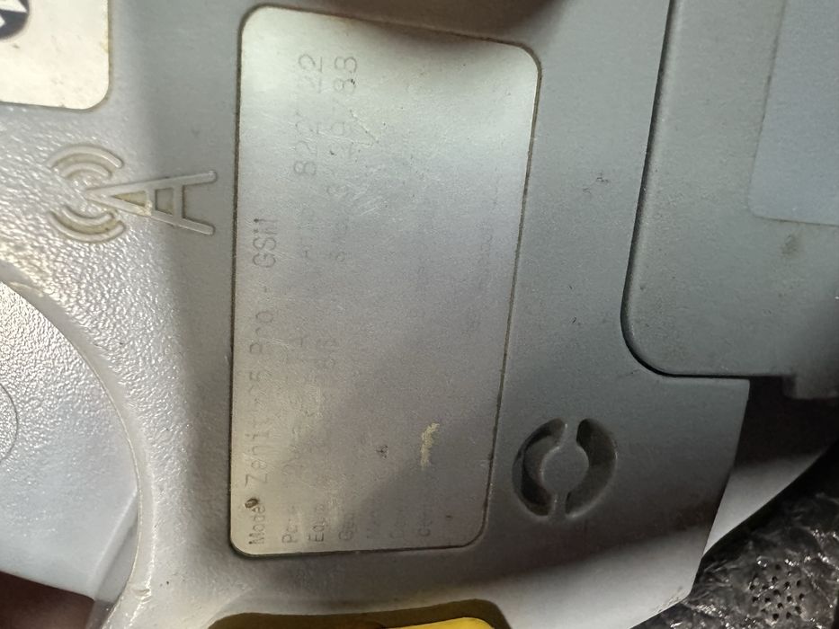 GNSS приймач Geomax Zenith 25 Pro + Zenius 5w Leica