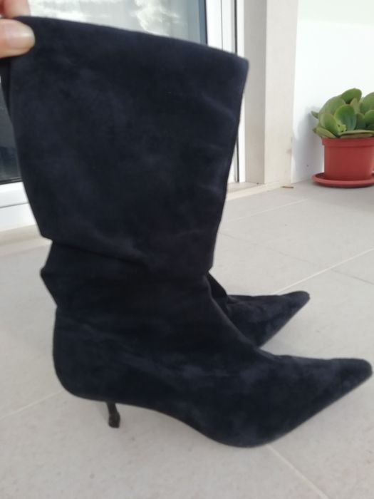 Botas cano alto pretas