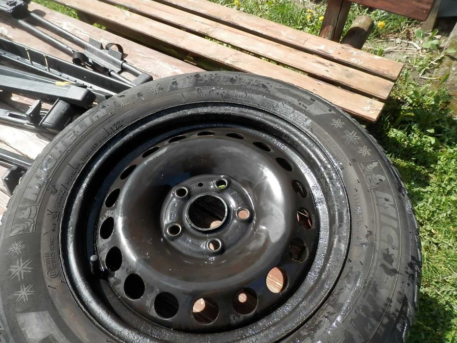 felgi R15 z oponami zimowymi golf,polo 5x112