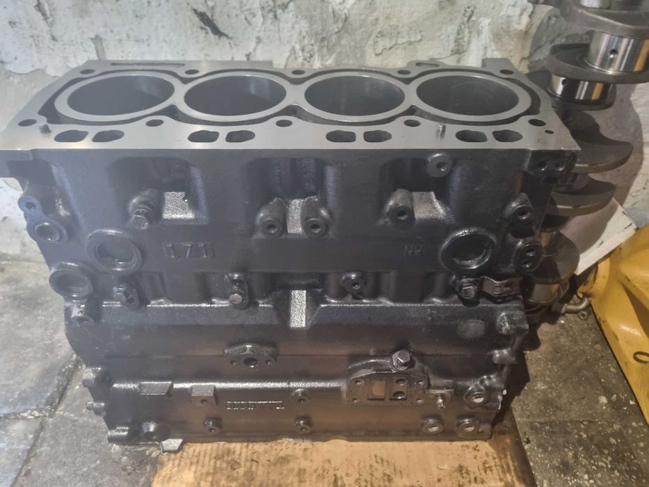 Cat c4.4 blok silnika
