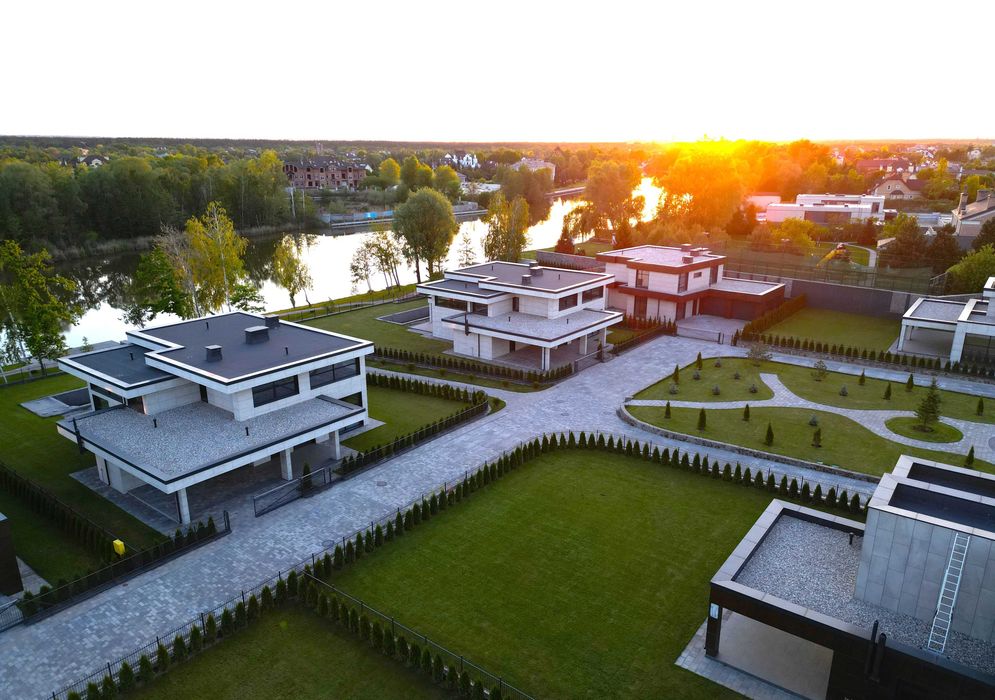 Продам будинок в КМ DAMBA RIVER PARK Дамба Ривер Парк Козин