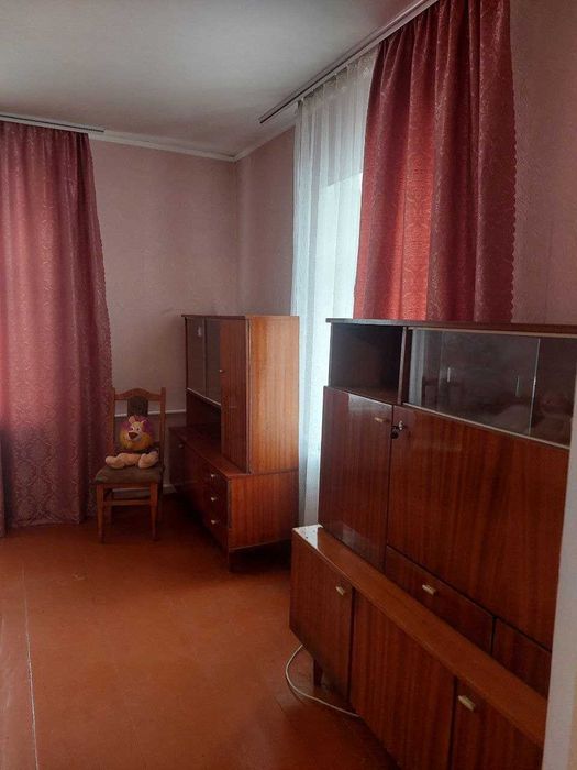 Продаж будинку від вланиска