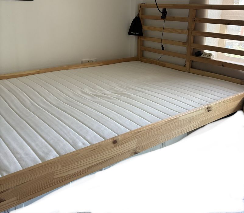 Cama Tarva + sobrecolchão