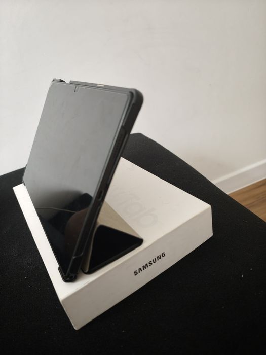 Tablet Samsung Galaxy TAB A8 stan idealny