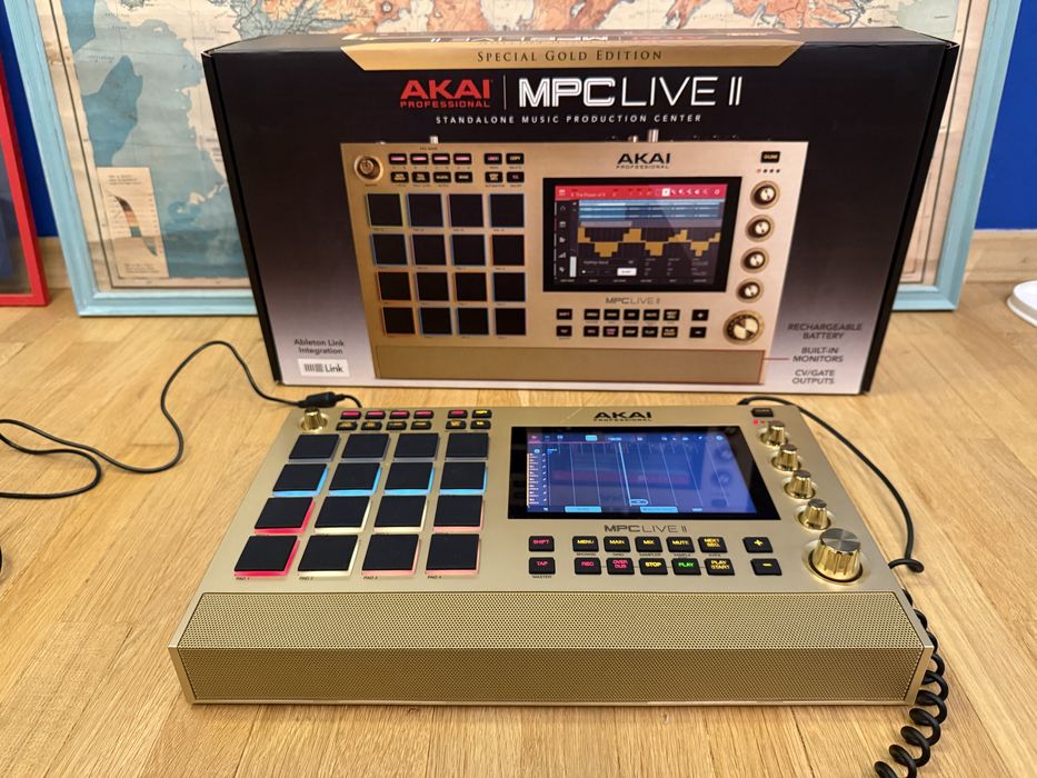 Семплер Akai MPC Live II