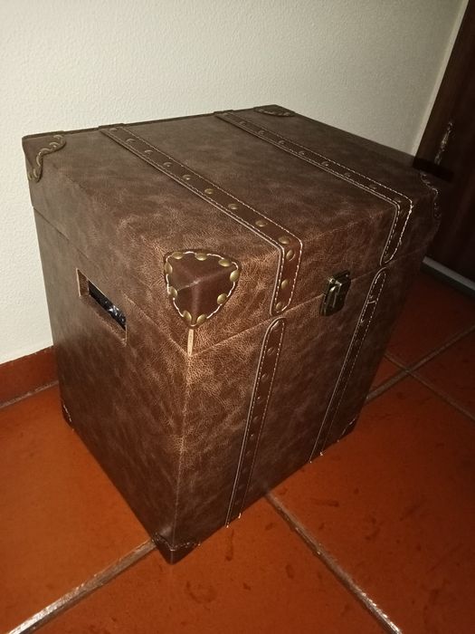 Baú decorativo tamanho A4