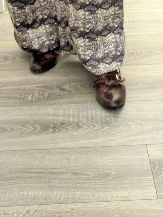 Sapatos rasos castanhos com ficelas 38