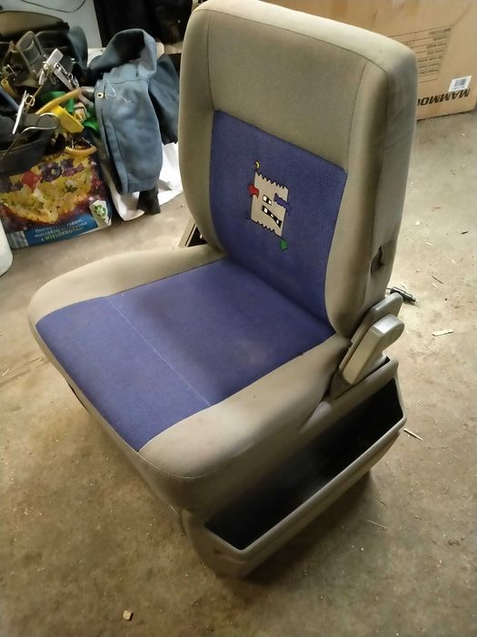 Fotele VW T4 Atlantis z lodówką