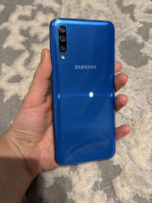 Samsung Galaxy A50 (SM-A505FN/DS) – не вмикається