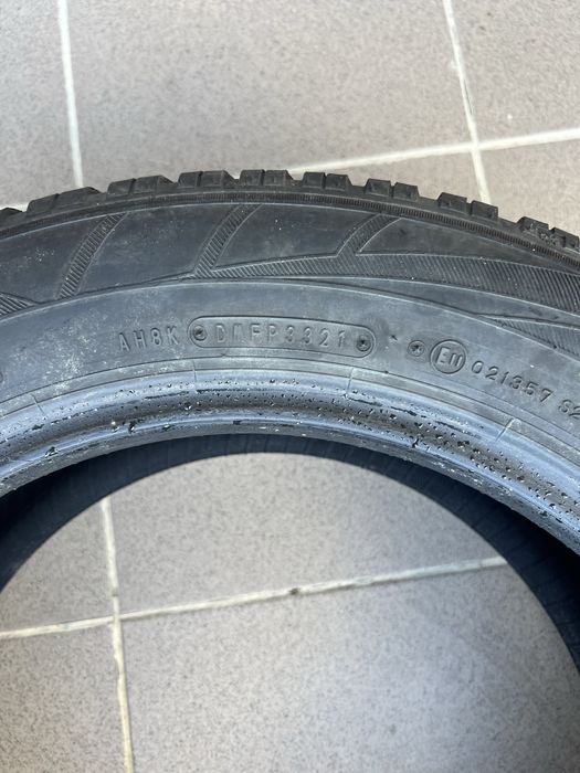 Зимові шини 205/55/R16