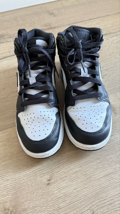 Кросівки Air Jordan