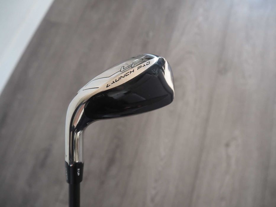 Kij do golfa Wilson Staff Launch Pad Iron 7 dla Leworęcznych REGULAR