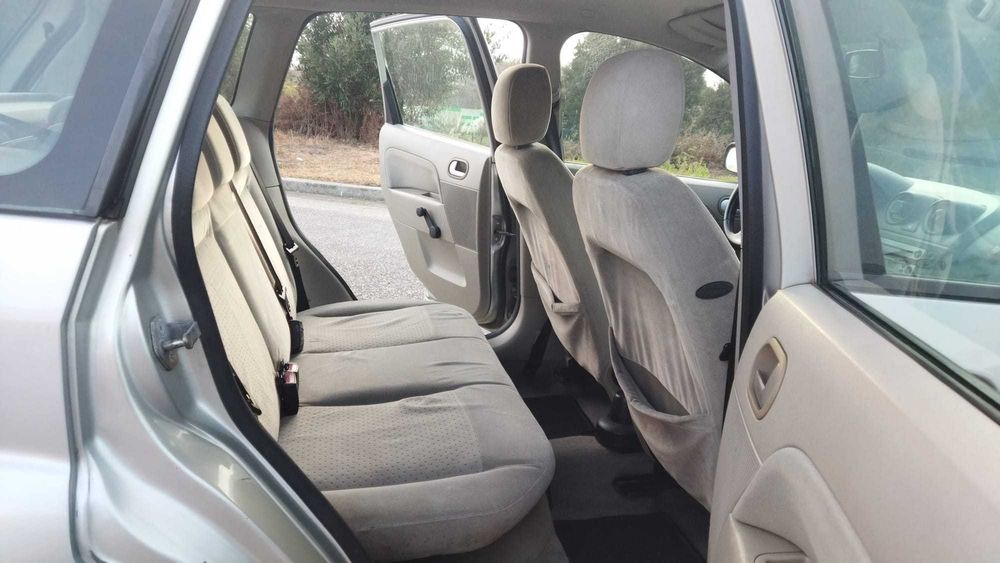 Ford Fiesta Ghia 1.4 Duratec
