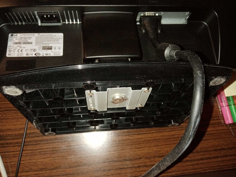 Monitor do komputera 22 cale