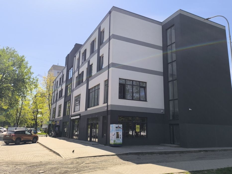 Продаж приміщення