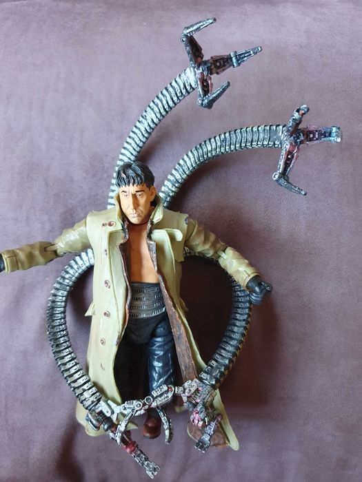 2004 DOUTOR (Doctor) OCTOPUS (DOC OCK) Marvel Comics Legend