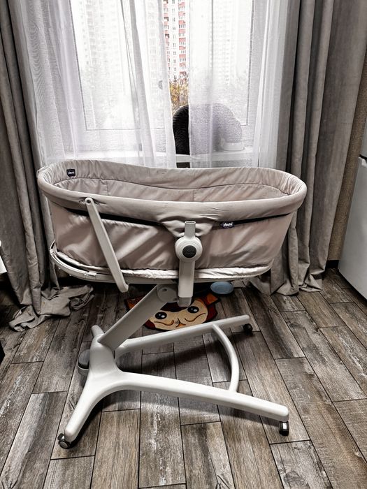 Продам люльку chicco 3в1