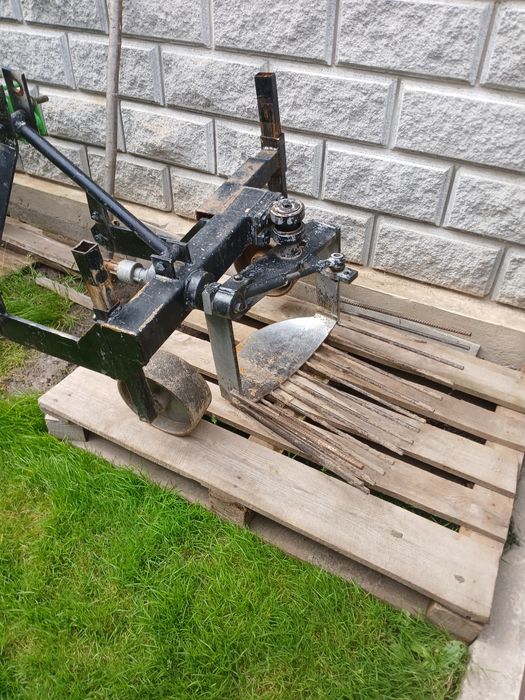 Картопля копалка