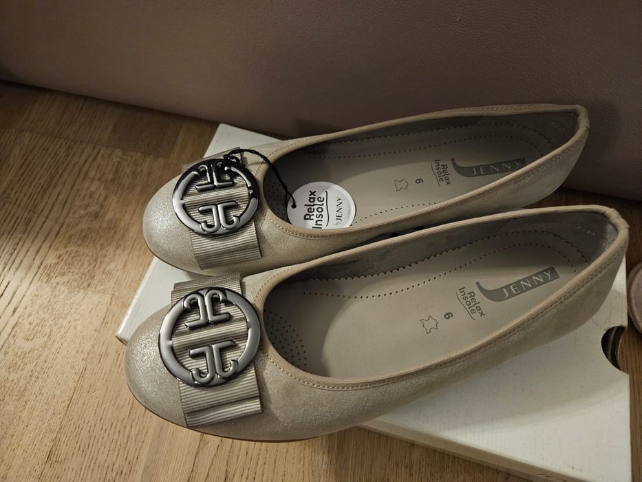 Нові туфлі ara clarks