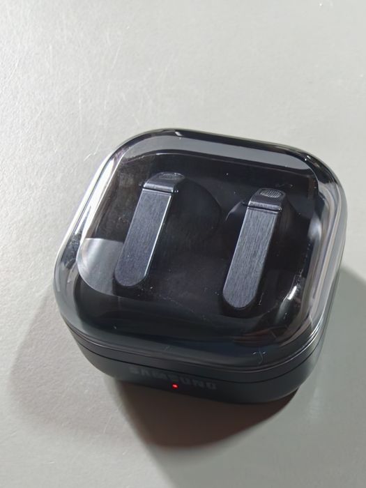 Samsung buds 4 pro