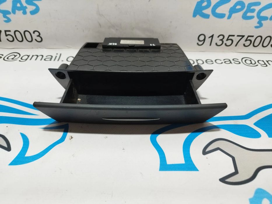 GAVETA GAVETAS COMPARTIMENTO FRENTE FRONTAL MERCEDES SLK A1716800552