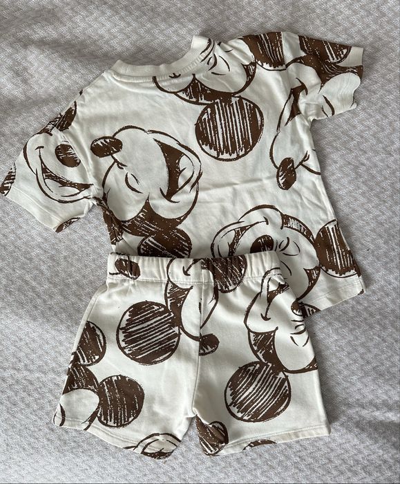 Костюм бренду H&M 104