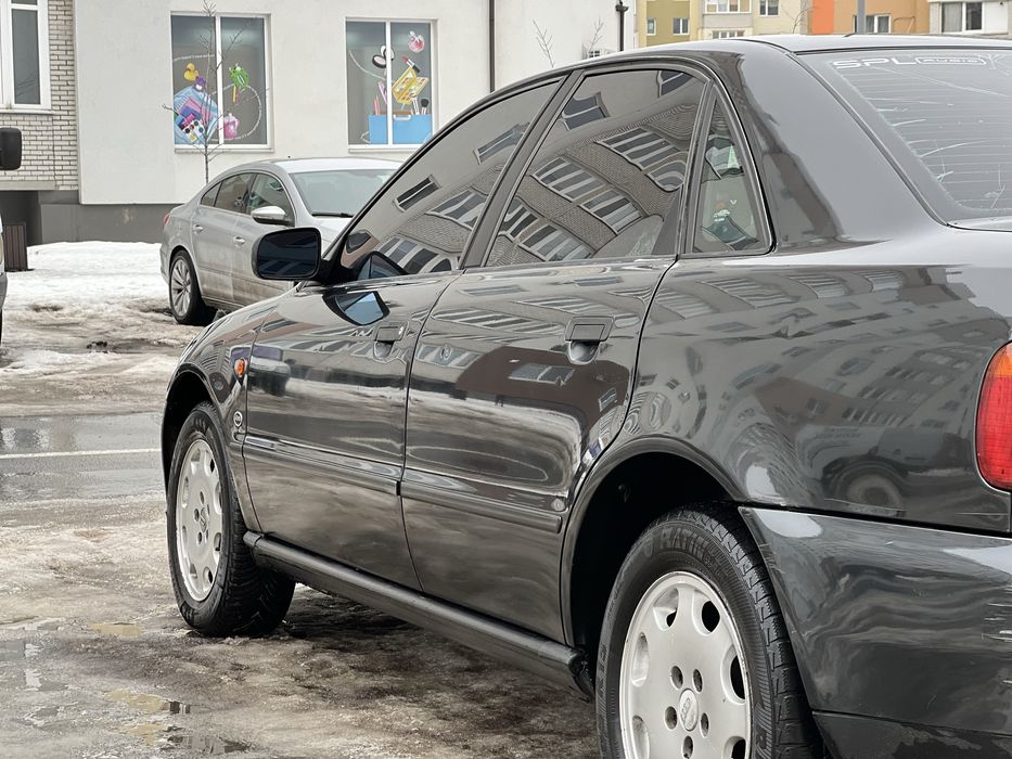 Продам аудюшку А4В5