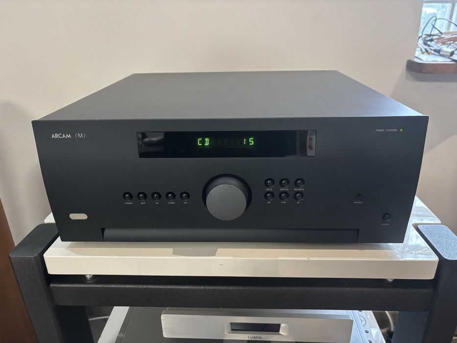 Arcam FMJ C49 przedwzmacniacz hi-end