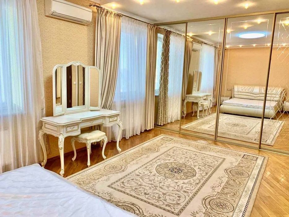 Без комісії Оренда дворівнева 4к квартира 160 м2 Палац Україна - Вид 4